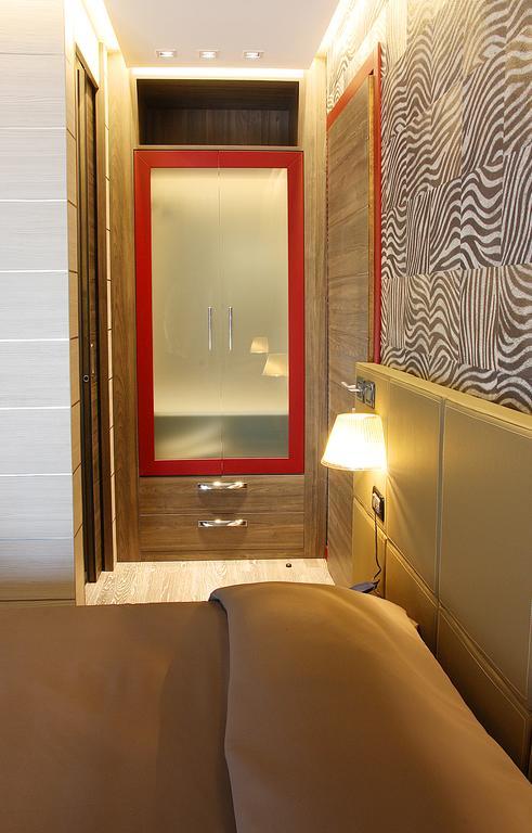 סירמיונה Hotel Aurora חדר תמונה