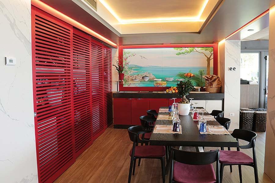 סירמיונה Hotel Aurora מראה חיצוני תמונה